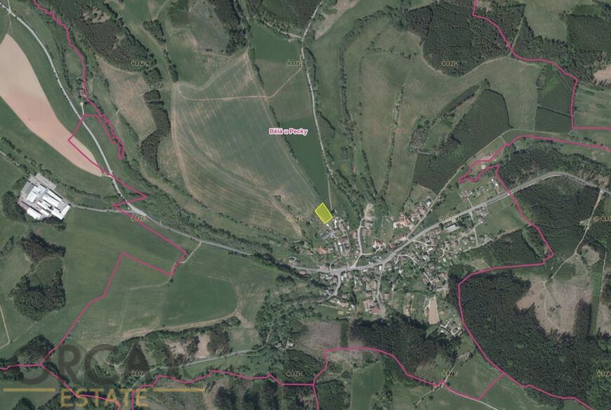 Spoluvlastnický podíl 676 m2 na pozemku v k. ú. Bělá u Pecky