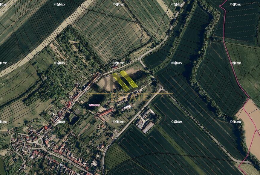 6 pozemků v k.ú. Zlámanka