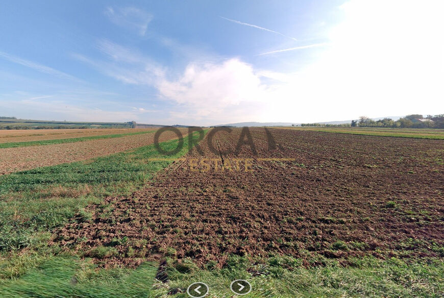 0,2 ha pozemku v k.ú. Hrubá Vrbka