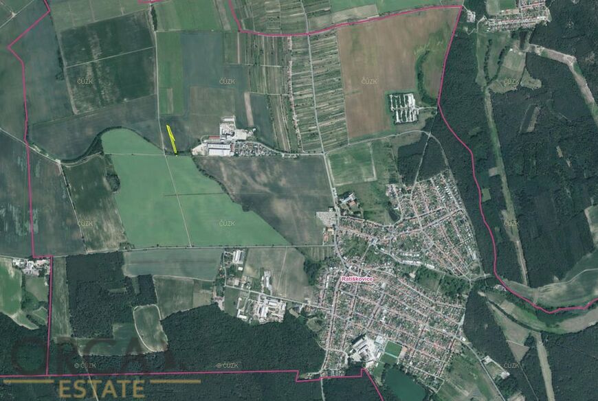 Prodej podílu 1189 m2 na pozemcích v k.ú. Ratíškovice