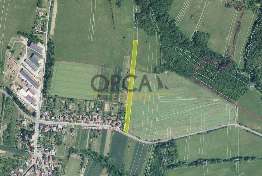 Prodej pozemku o výměře 6912 m2 v k.ú. Medlovice u Uherského Hradiště