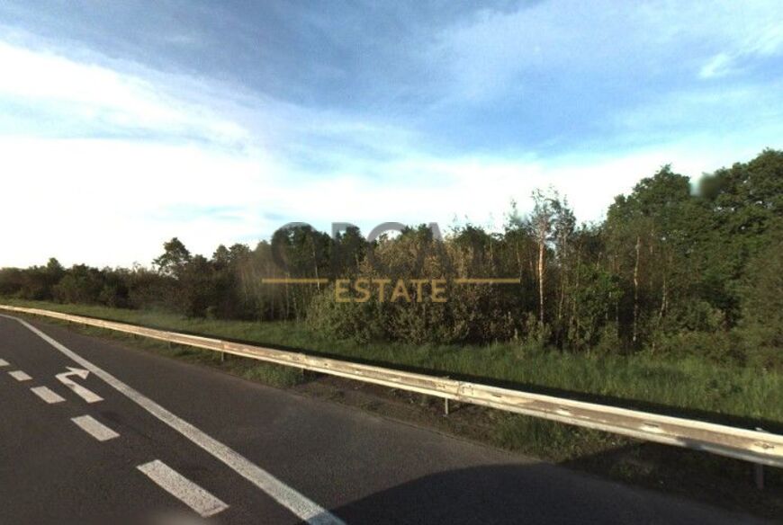 0,1 ha pozemků v k.ú. Hrabová