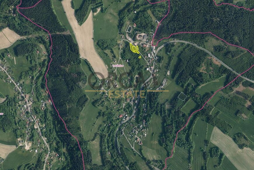 0,3 ha pozemků v k.ú. Loužnice