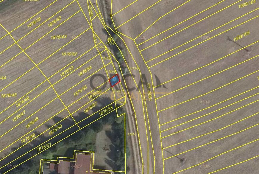 0,1 ha pozemků v k.ú. Nesovice