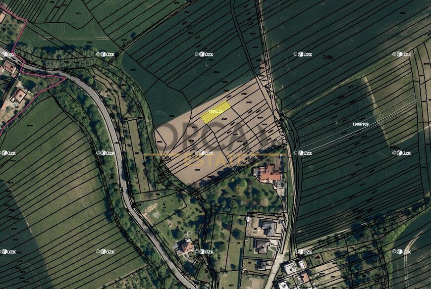 Pozemek v k.ú. Nesovice