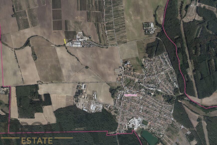 Spoluvlastnický podíl 455 m2 v k.ú. Ratíškovice