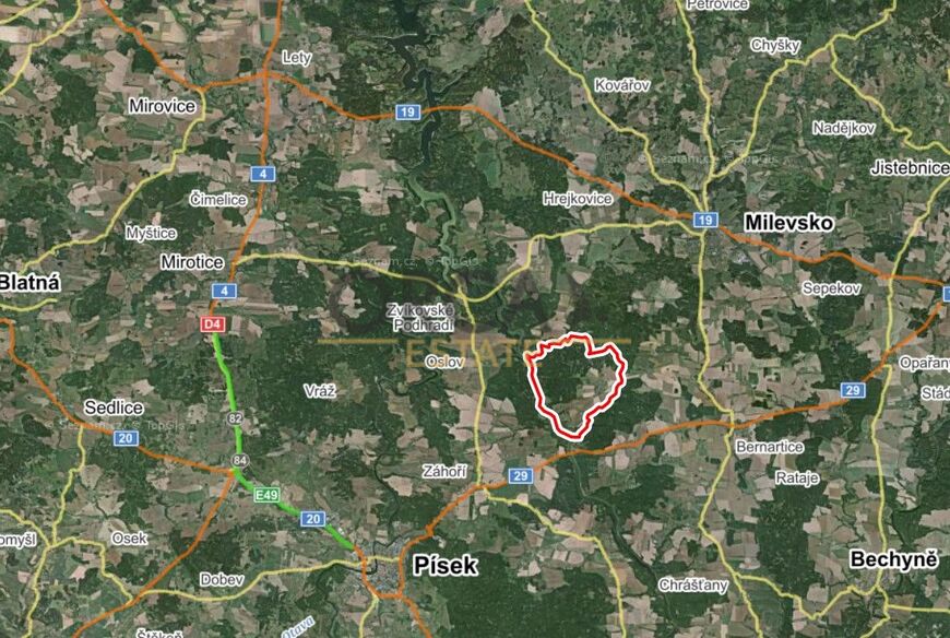 Zajímavé pozemky o výměře 35942 m2 v k. ú. Jetětice