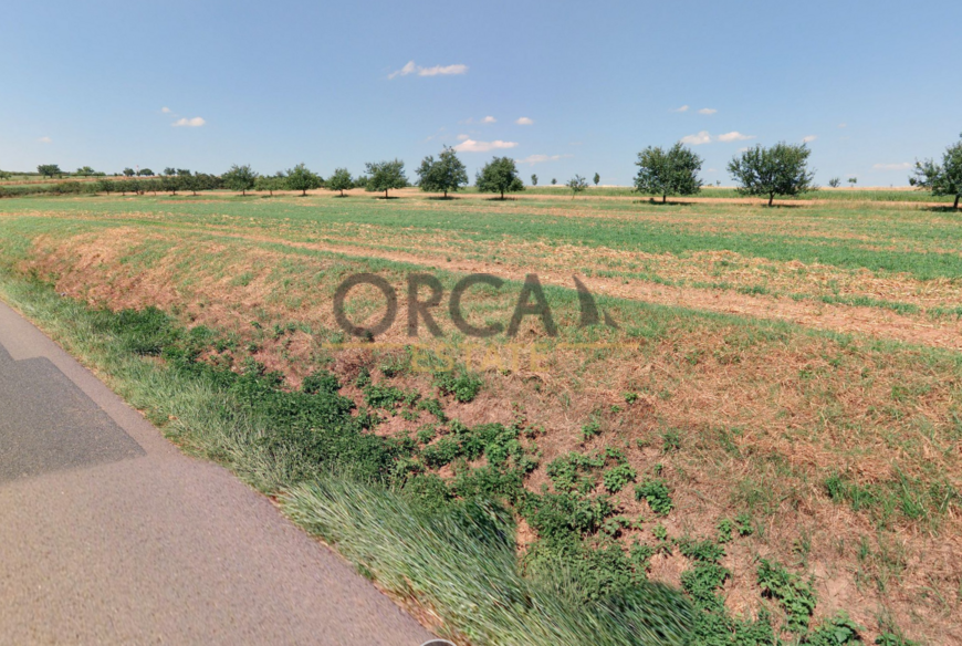 Prodej pozemků v k. ú. Moravský Písek o výměře 11.506 m2