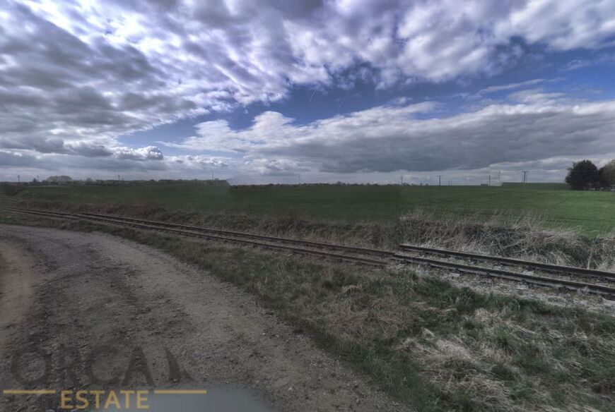 Prodej pozemků 3526 m2 v k.ú. Ratíškovice