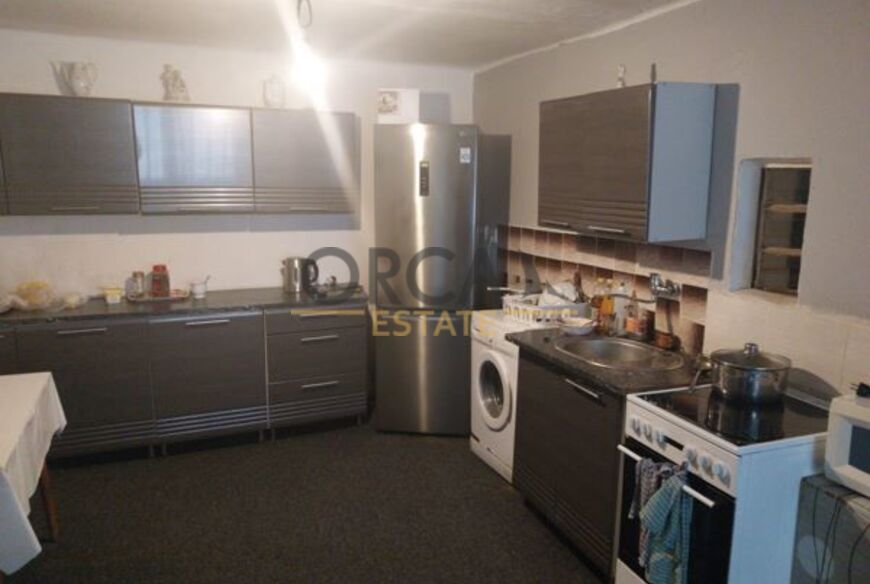 Prodej rodinného domu v obci Lipov (okres Hodonín) č.p. 295 o dispozici 5+1