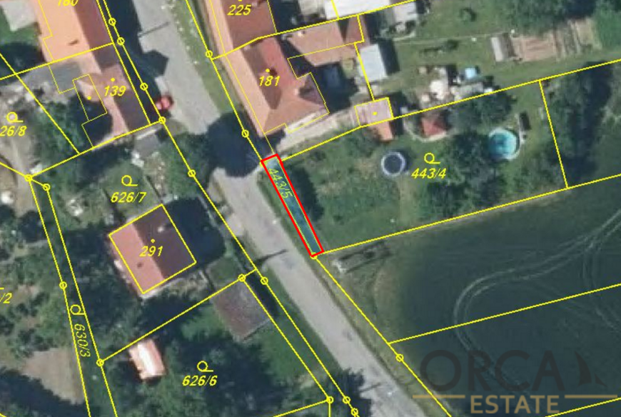 0,3 ha pozemků v k.ú. Krumsín