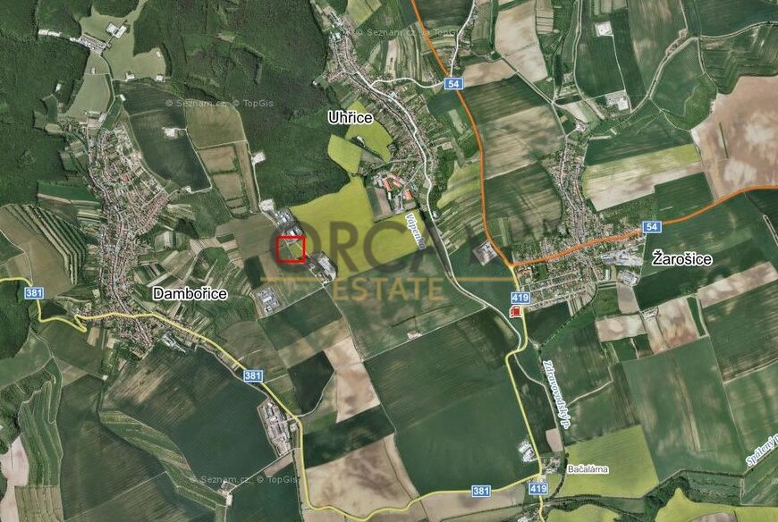 0,3 ha pozemků v k.ú. Dambořice