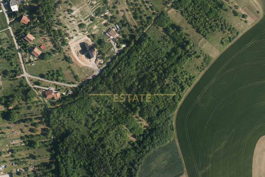 Prodej zajímavých pozemků 1764 m2 v k.ú. Milešovice