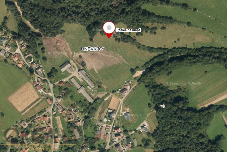 Prodej 0,8 ha pozemků v k. ú. Hněvkov