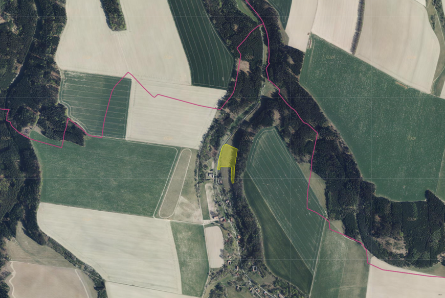 Květná (15 833 m2)