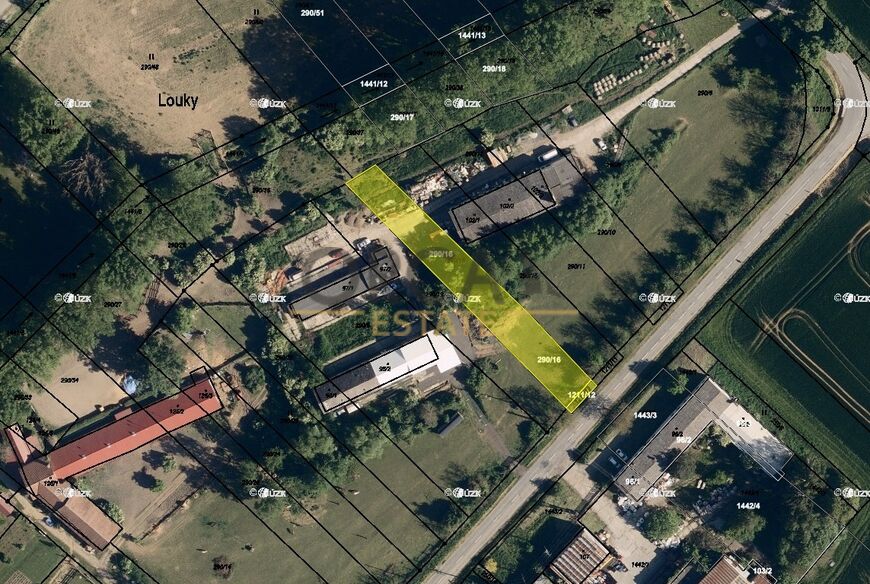 Dva zajímavé pozemky v k.ú. Zlámanka