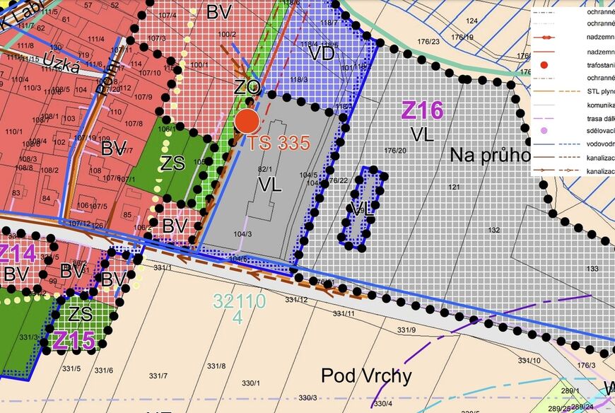 Labětín (10 449 m2)