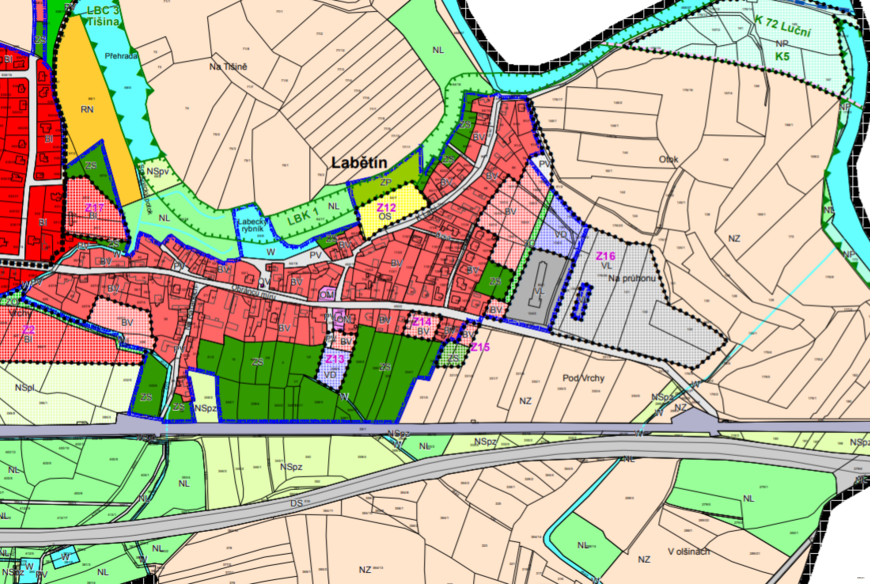 Labětín (10 449 m2)