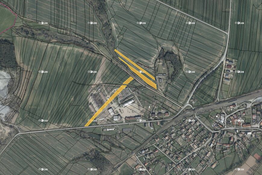 Mladotice (37 649 m2)