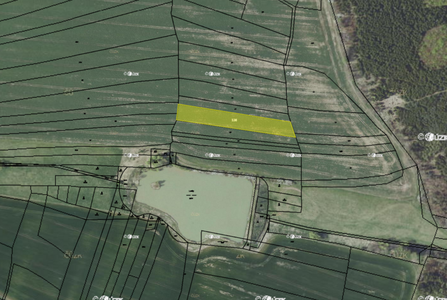 Černé Voděrady (6 729 m2)