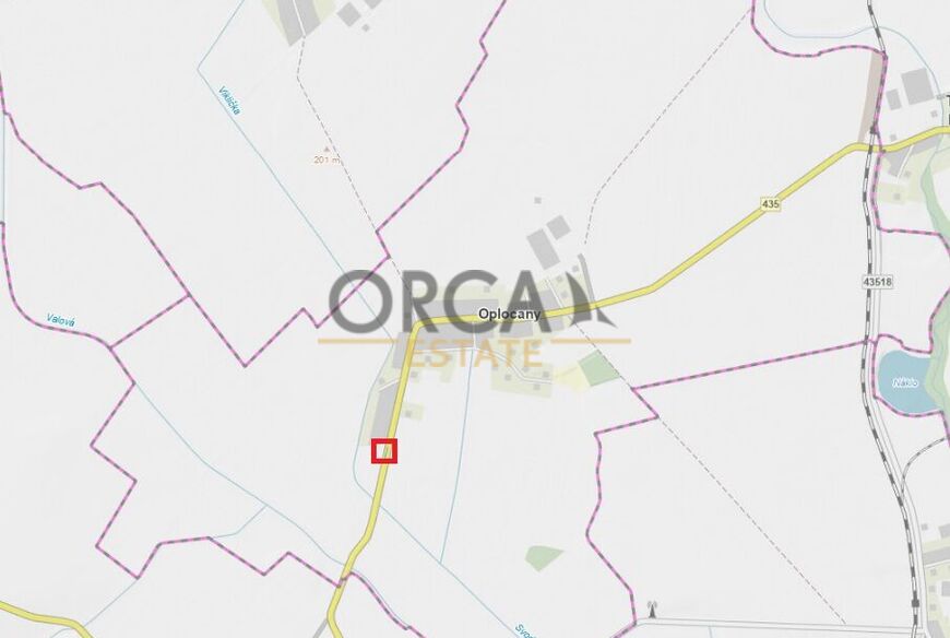 Pozemek v k.ú. Oplocany